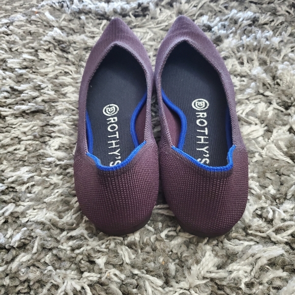 Rothy's Pointed Toe Port Purple Flats Sz 6 - Picture 2 of 6